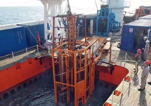 南海2000米水下 神獸 海牛 鉆出世界紀錄